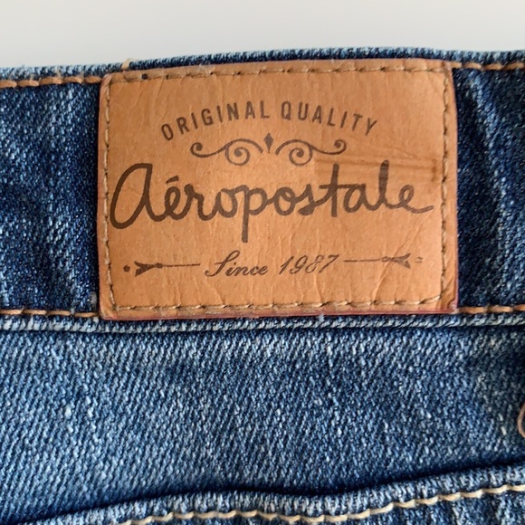 Aeropostale Distressed Denim Shorts - Picture 3 of 11